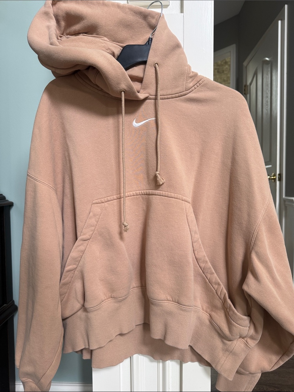Nike Womens Phoenix Fleece Oversized Cropped Tan Hoodie Small - Picture 8 of 8